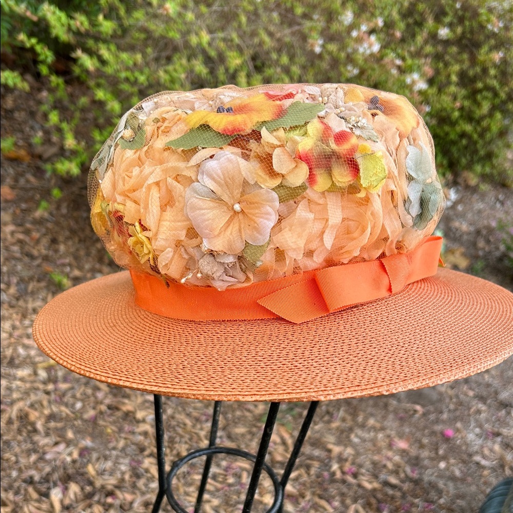 Vintage Floral Hat with Ribbon - Picture 4 of 11